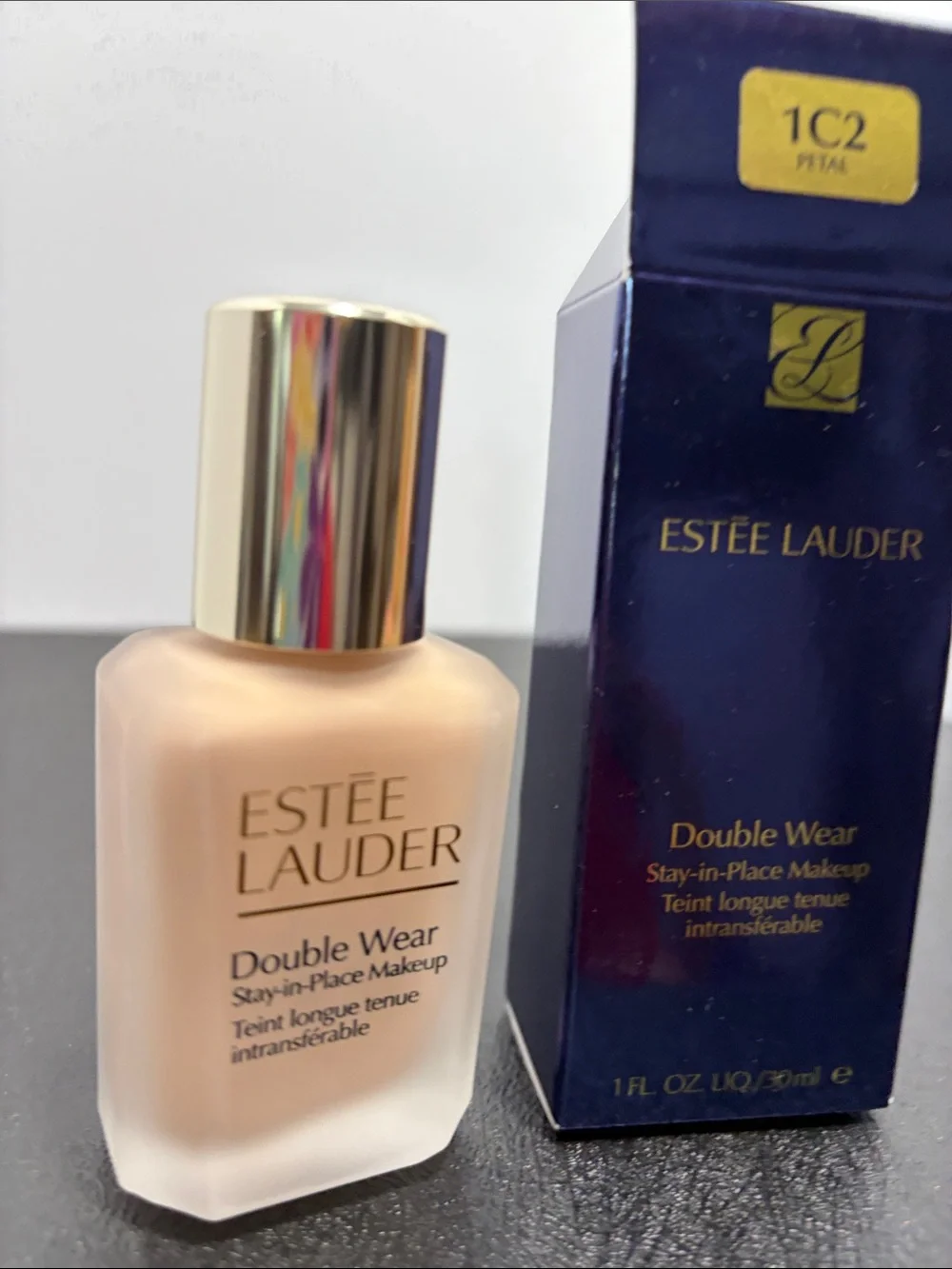 Estee Lauder Double Wear Foundation 1C2 Petal - Light Cream Shade
